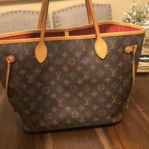 Louis Vuitton Neverfull MM